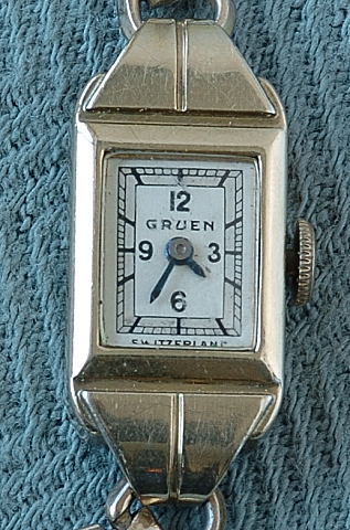 Antique Lady's Gruen Wristwatch circa 1930's